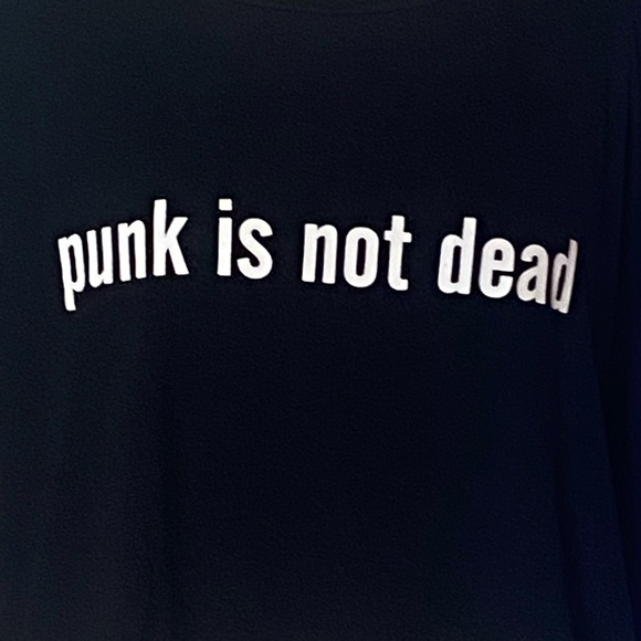 Punk is not Dead short sleeve black white letters cropped t-shit stretch 2 XL - Picture 3 of 5